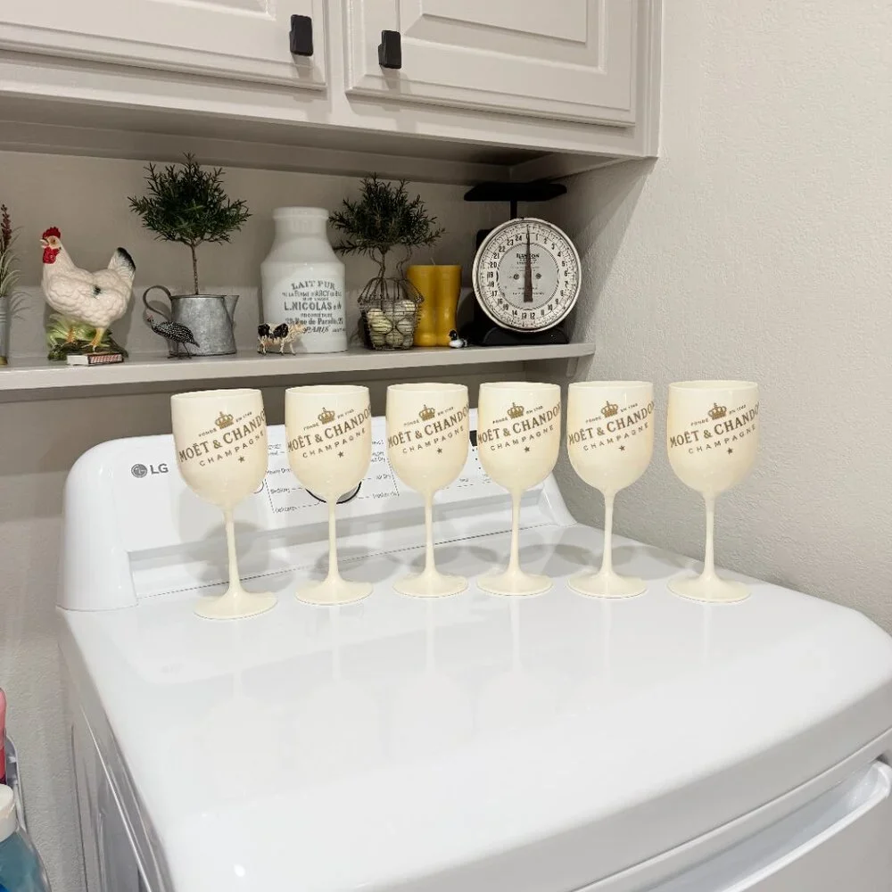 6 Vintage Moet & Chandon Ice Imperial Cream & Gold Acrylic Champagne Goblets - Picture 6 of 17